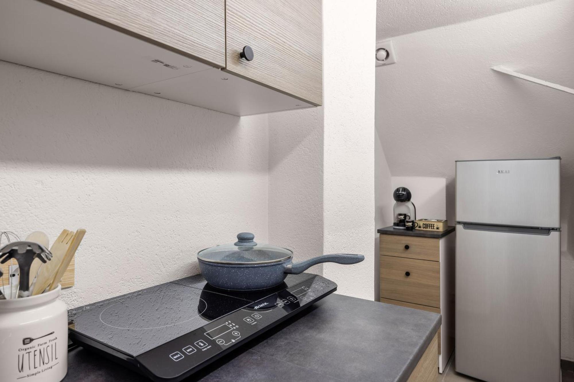 G E B Central Apartment Palermo Exterior photo